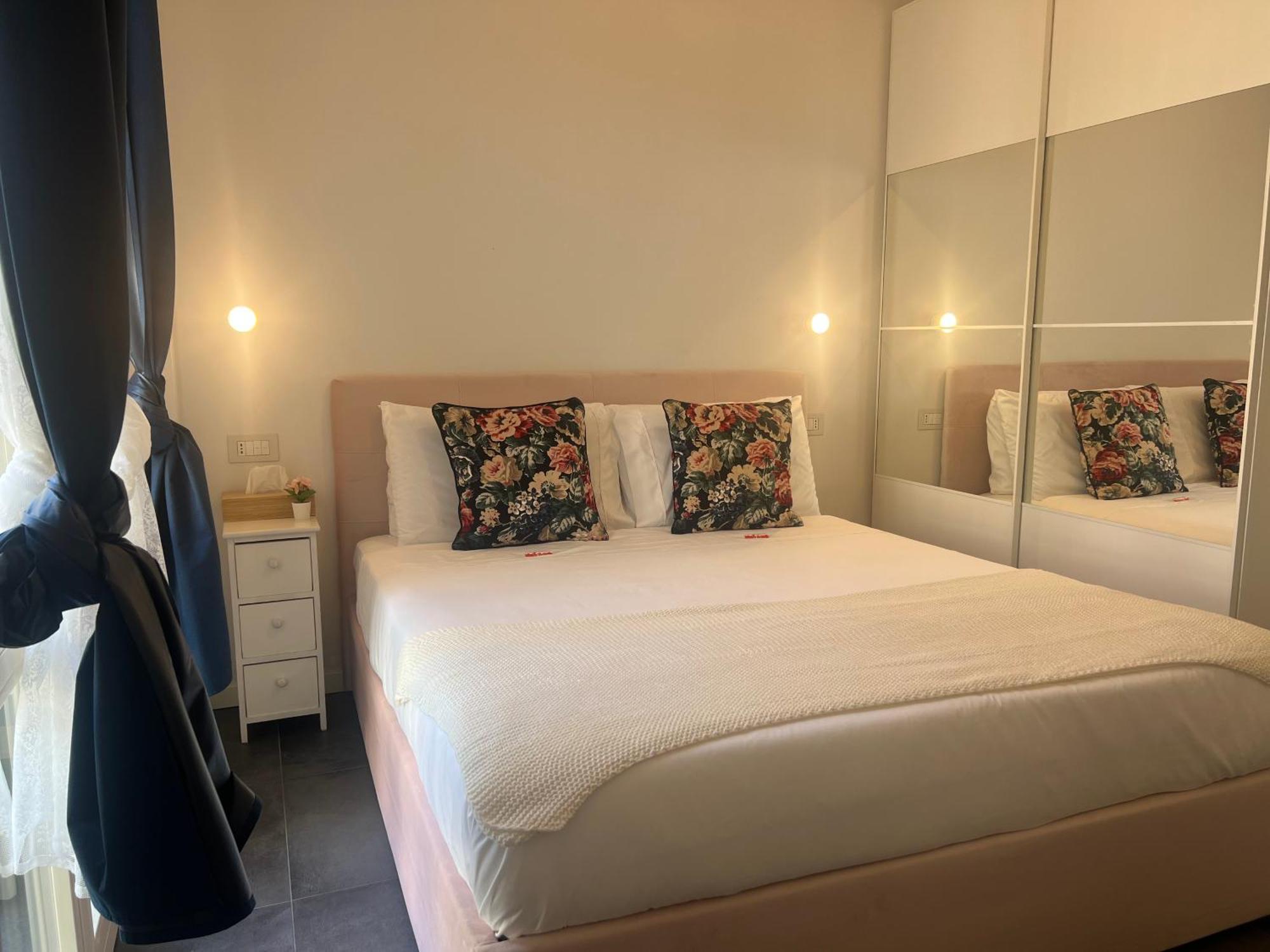 Apartamento Regina Milano In Melegnano - Wifi, Breakfast Box And Terrace Exterior foto