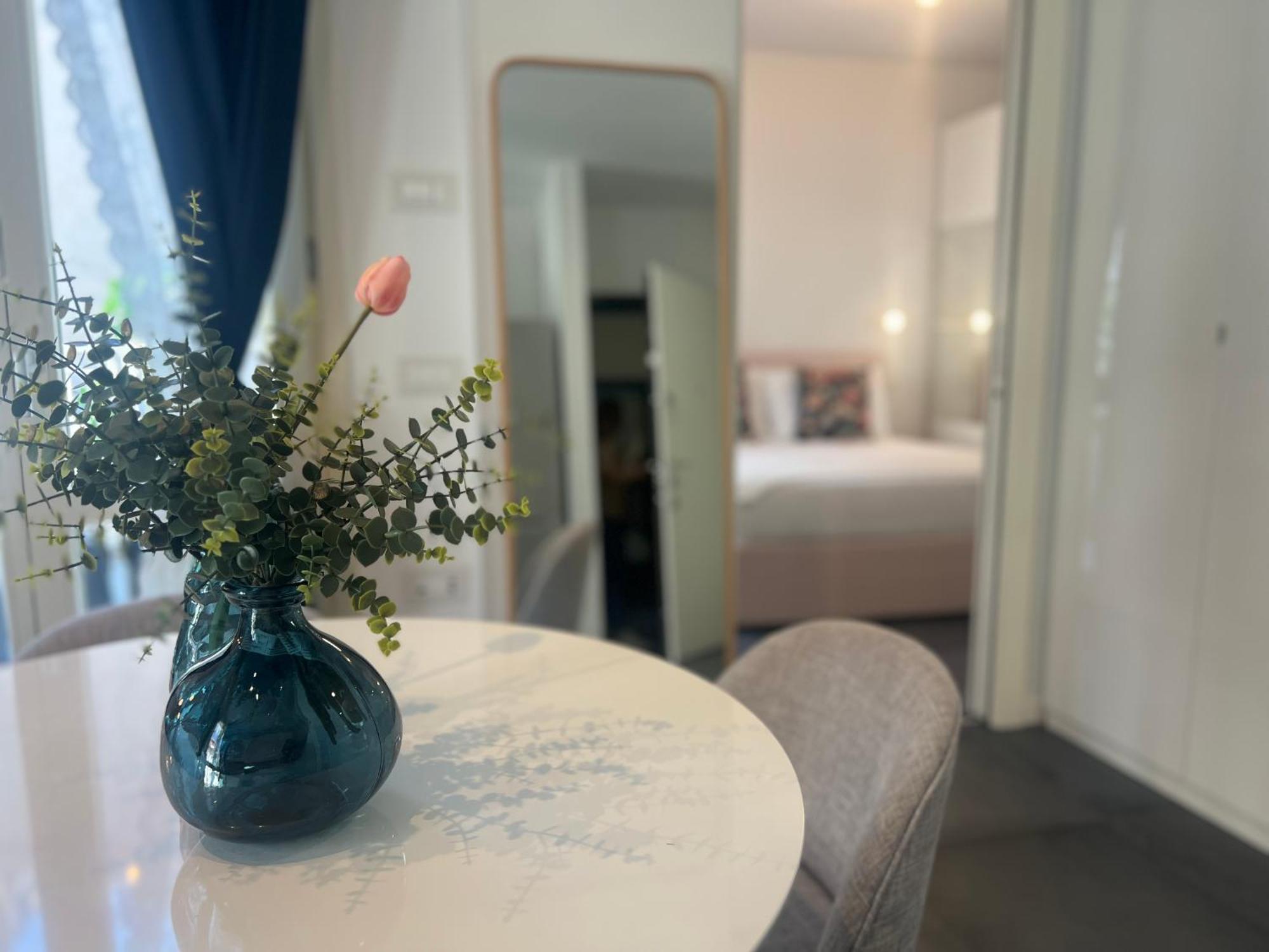 Apartamento Regina Milano In Melegnano - Wifi, Breakfast Box And Terrace Exterior foto